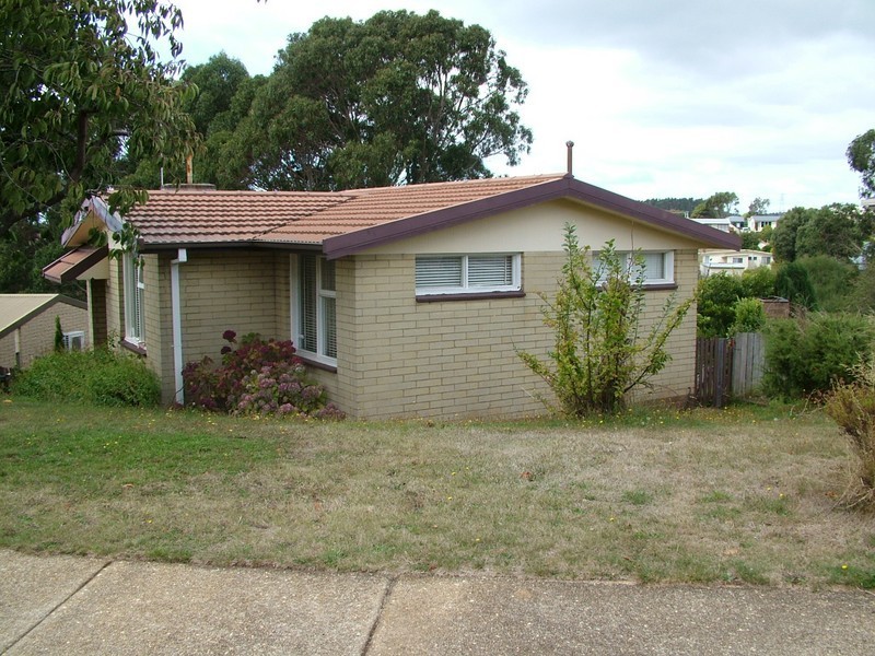 13 Bathurst Street, Burnie TAS 7320