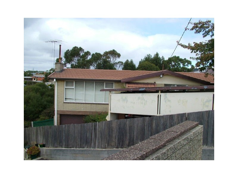 13 Bathurst Street, Burnie TAS 7320