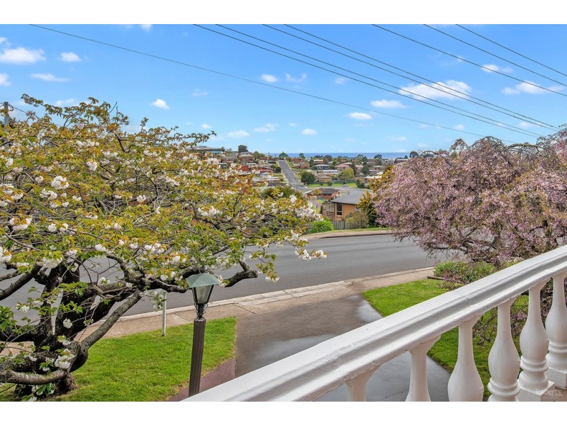 131 West Park Grove, Park Grove TAS 7320