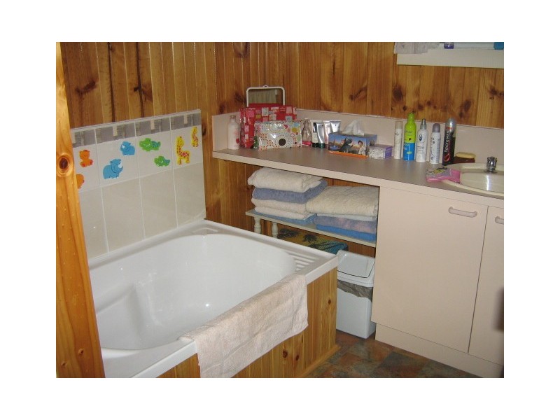 7  Wilsdon Street, Queenstown TAS 7467