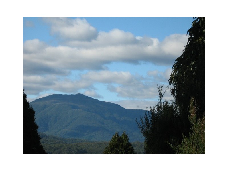 / Cnr. Fowell and Parkinson Streets, Zeehan TAS 7469