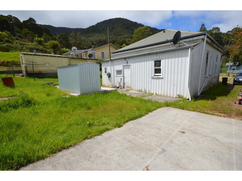 7 Clemons Street, Rosebery TAS 7470