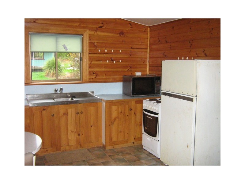 16 Featherstone Street, Strahan TAS 7468