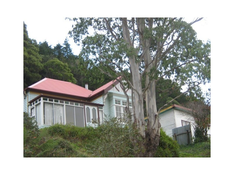 6 Mellor Street, Queenstown TAS 7467