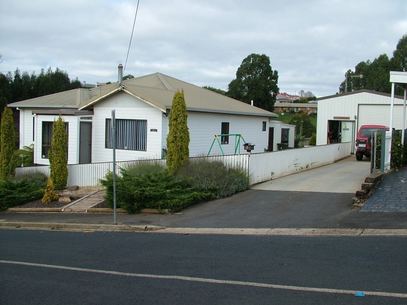 7 Sutton Street, Burnie TAS 7320