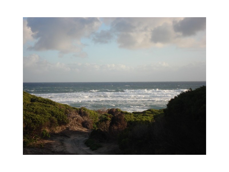 . Sandfly Beach, King Island TAS 7256