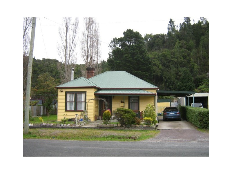 7 Preston Street, Queenstown TAS 7467