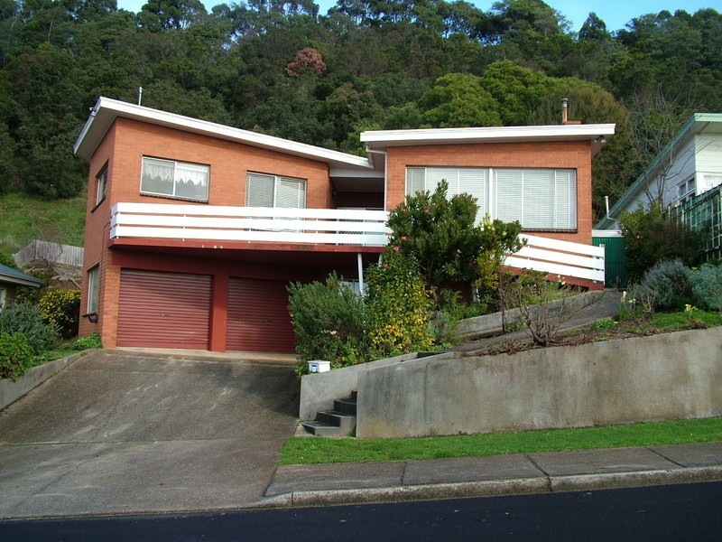 42 Wyatt Crescent, Burnie TAS 7320