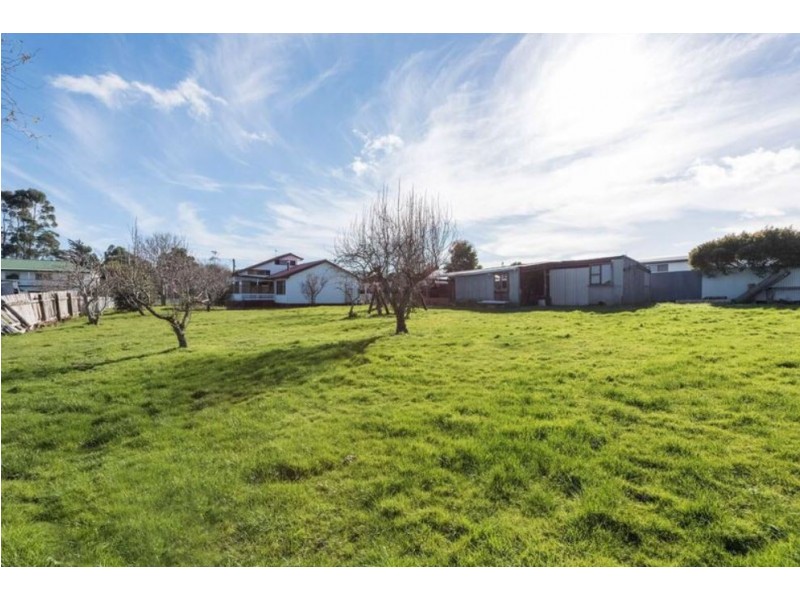 8 Herbert Street, Strahan TAS 7468