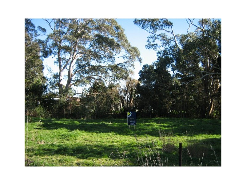 // Jack Street, Strahan TAS 7468