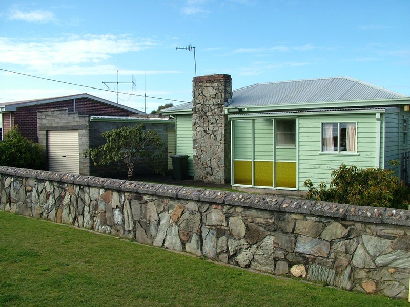 66 Arthur Street, Somerset TAS 7322