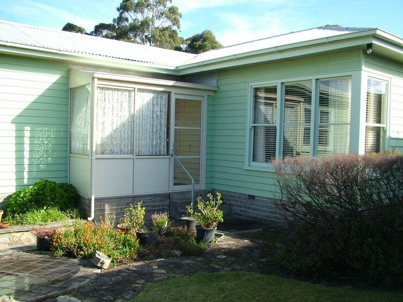 66 Arthur Street, Somerset TAS 7322