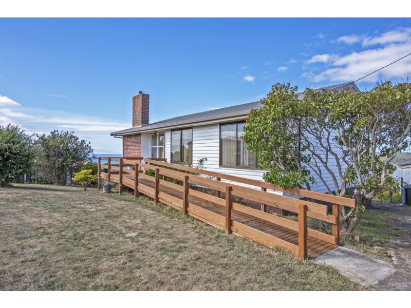 1 Madden Street, Acton TAS 7320