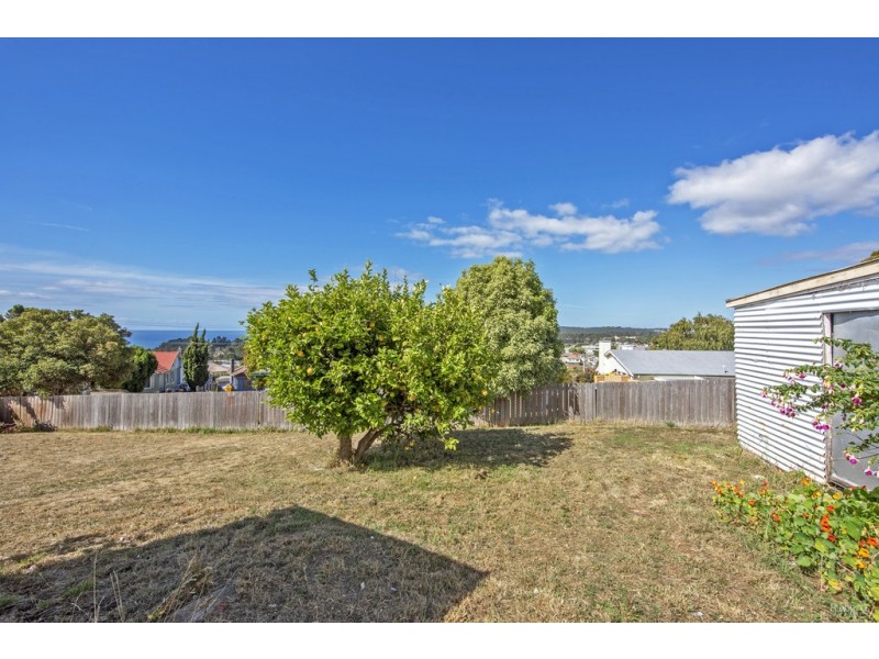 1 Madden Street, Acton TAS 7320