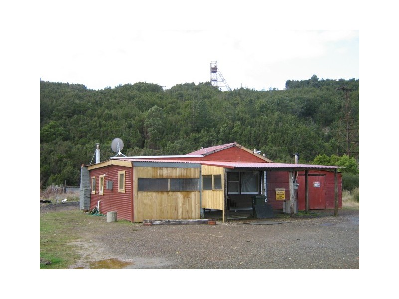 12 Irwell Street, Zeehan TAS 7469