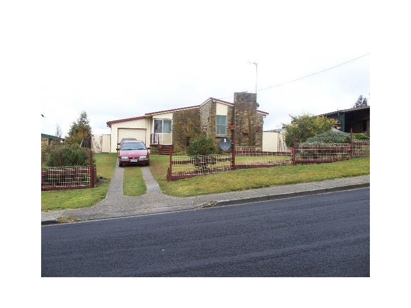 8 Collins Street, Waratah TAS 7321