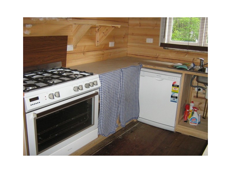 9 Pillinger Street, Queenstown TAS 7467