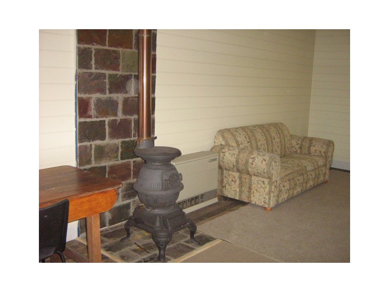 9 Pillinger Street, Queenstown TAS 7467