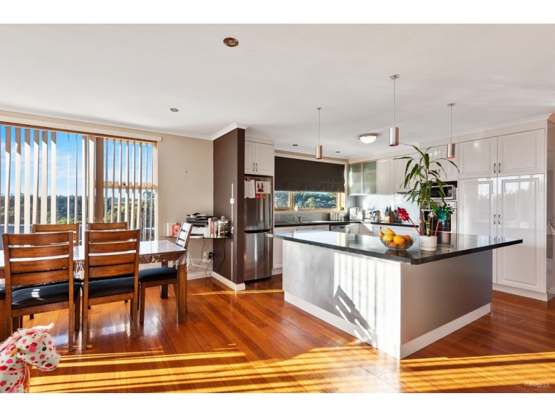 13 Simon Court, Romaine TAS 7320