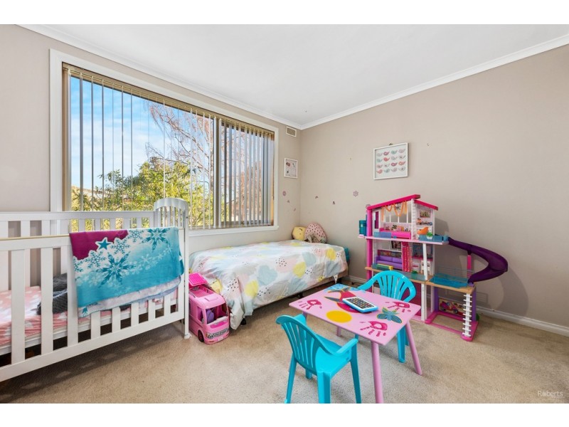 13 Simon Court, Romaine TAS 7320