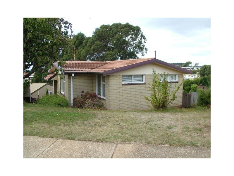 13 Bathurst Street, Burnie TAS 7320