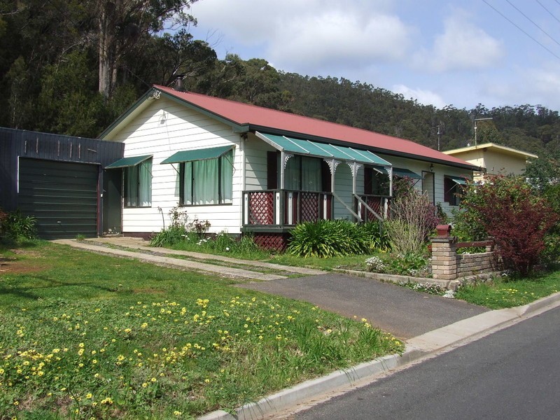 26 River Avenue, Burnie TAS 7320