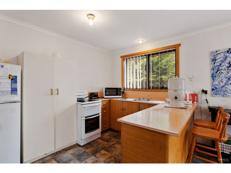 2/59 Manuka Drive, Romaine TAS 7320