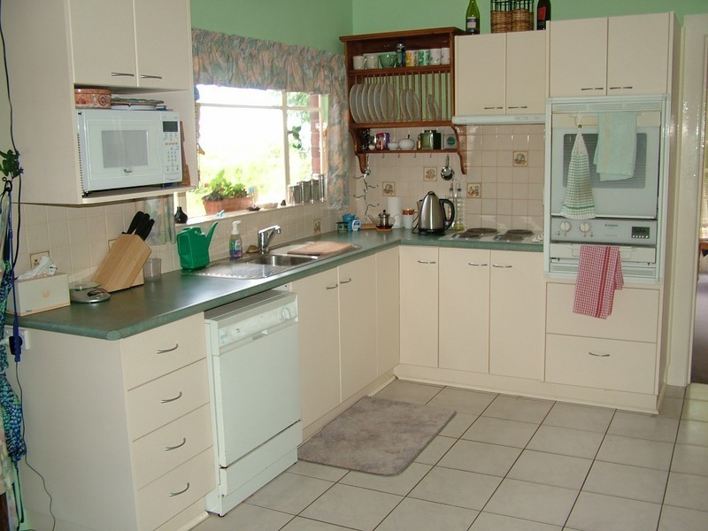 18 Aileen Crescent, Burnie TAS 7320