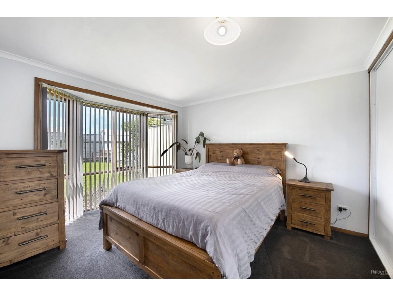 1/5 Falmouth Street, Somerset TAS 7322