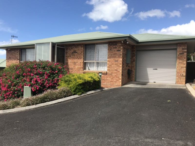 7/200A Mount Street, Upper Burnie TAS 7320