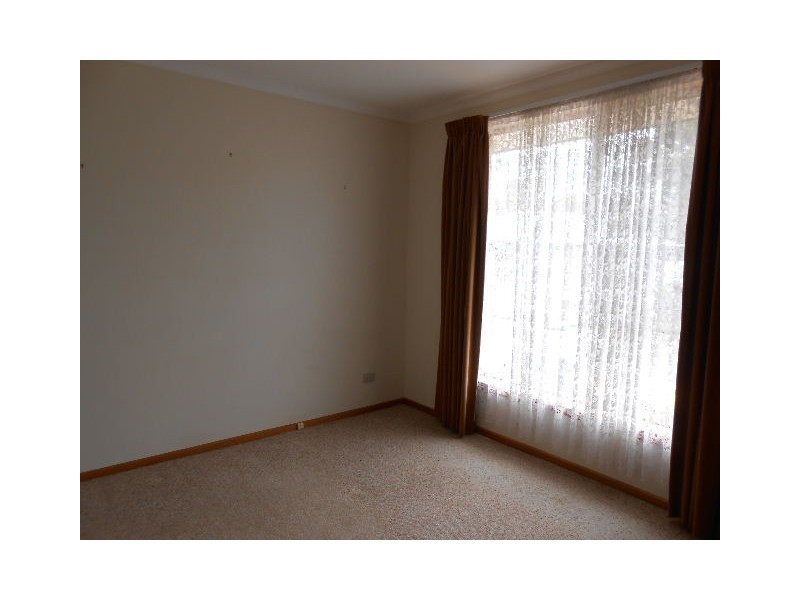 7/200A Mount Street, Upper Burnie TAS 7320