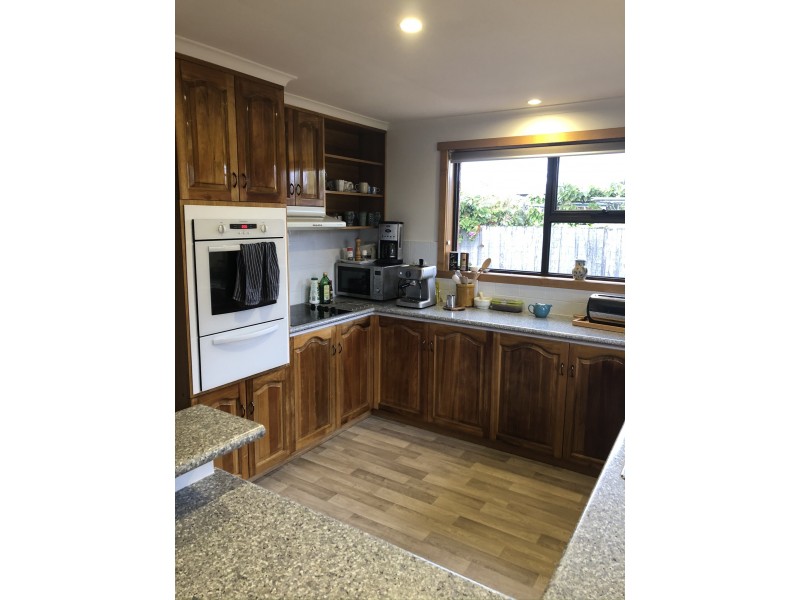 42 Manuka Drive, Romaine TAS 7320