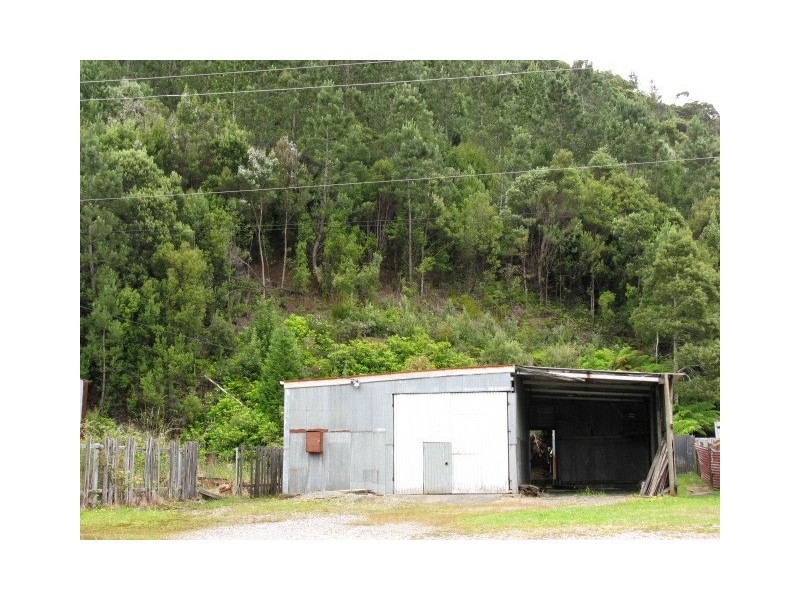 4a Urquart Street, Queenstown TAS 7467