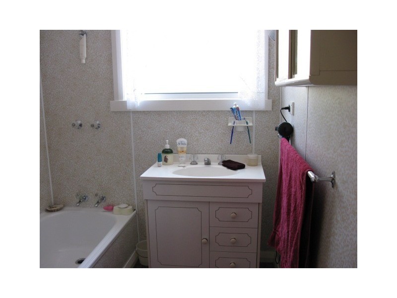 22  Clark Street, Queenstown TAS 7467