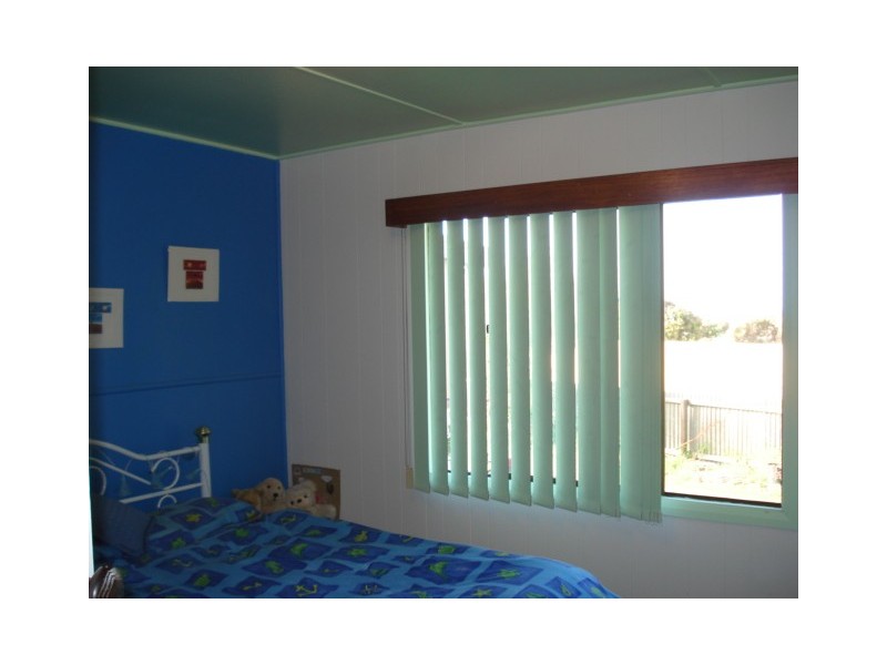 Bertram Street, Naracoopa, King Island TAS 7256