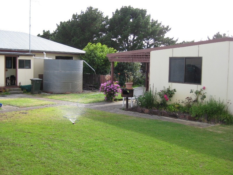 Bertram Street, Naracoopa, King Island TAS 7256