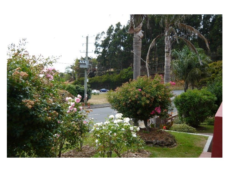 1 Aileen Crescent, Burnie TAS 7320