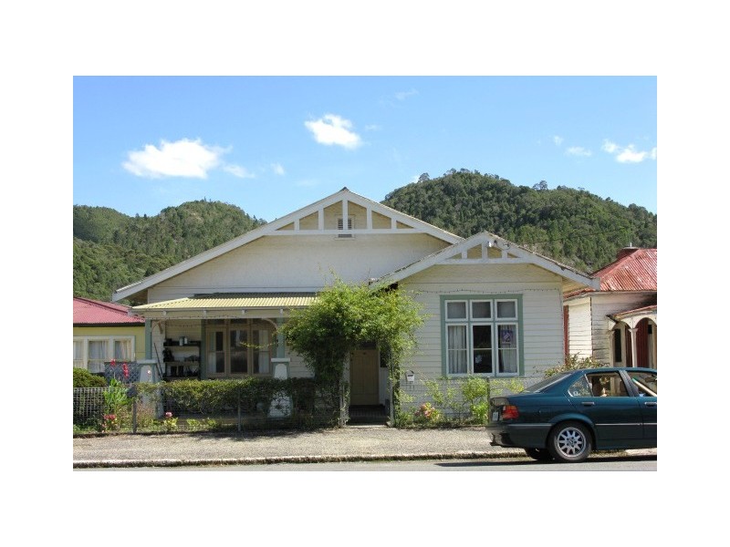 50 McNamara Street, Queenstown TAS 7467