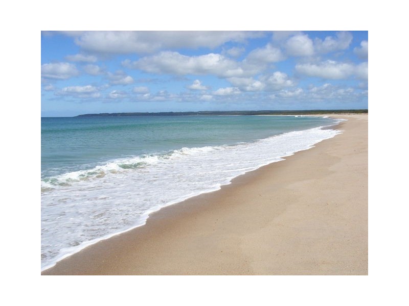 129 The Esplanade, Naracoopa, King Island TAS 7256