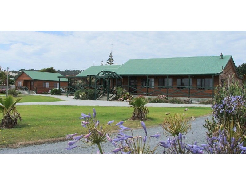 129 The Esplanade, Naracoopa, King Island TAS 7256