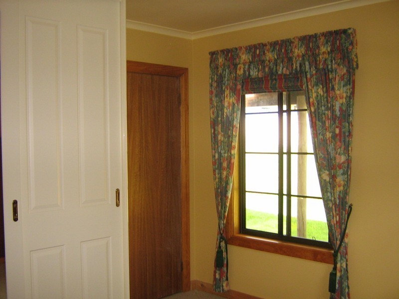 9 Jones Street, Strahan TAS 7468