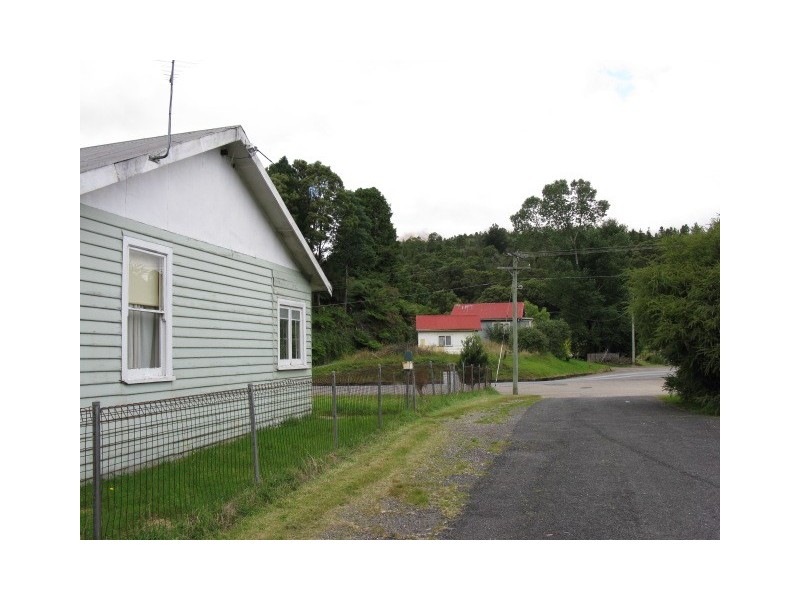 6 Robertson Street, Queenstown TAS 7467