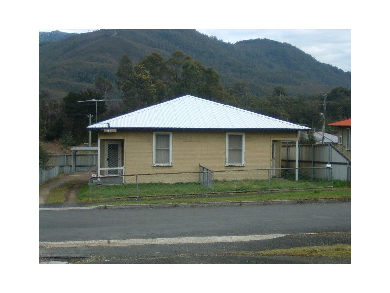 6 and 6A Dalmeny Street, Rosebery TAS 7470