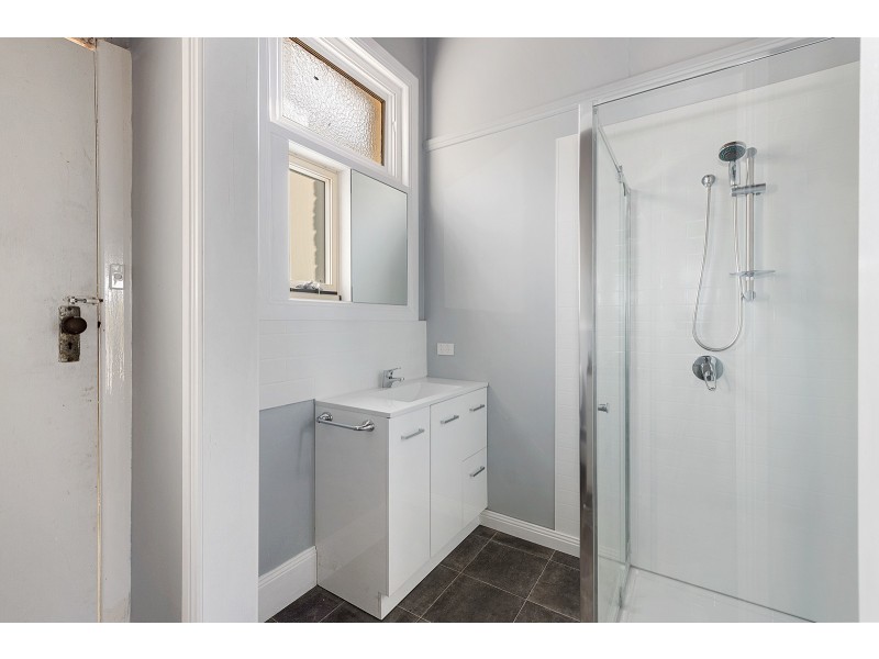3/21 Jones Street, Burnie TAS 7320