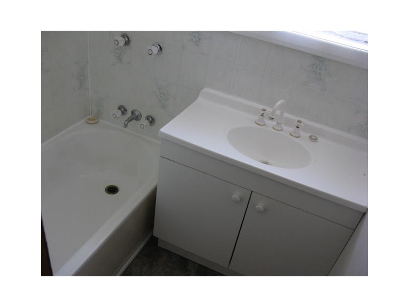2 Fysh Street, Queenstown TAS 7467