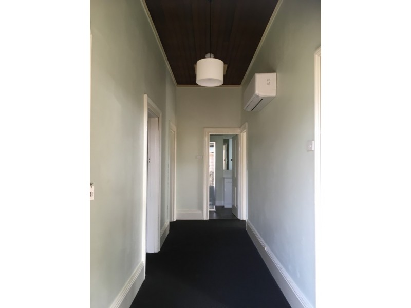 2/21 Jones Street, Burnie TAS 7320