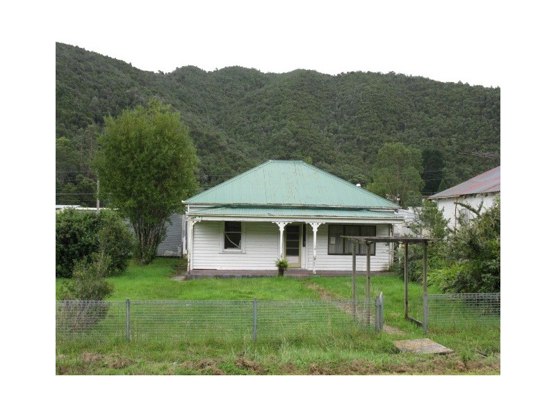 3 Brown Street, Queenstown TAS 7467