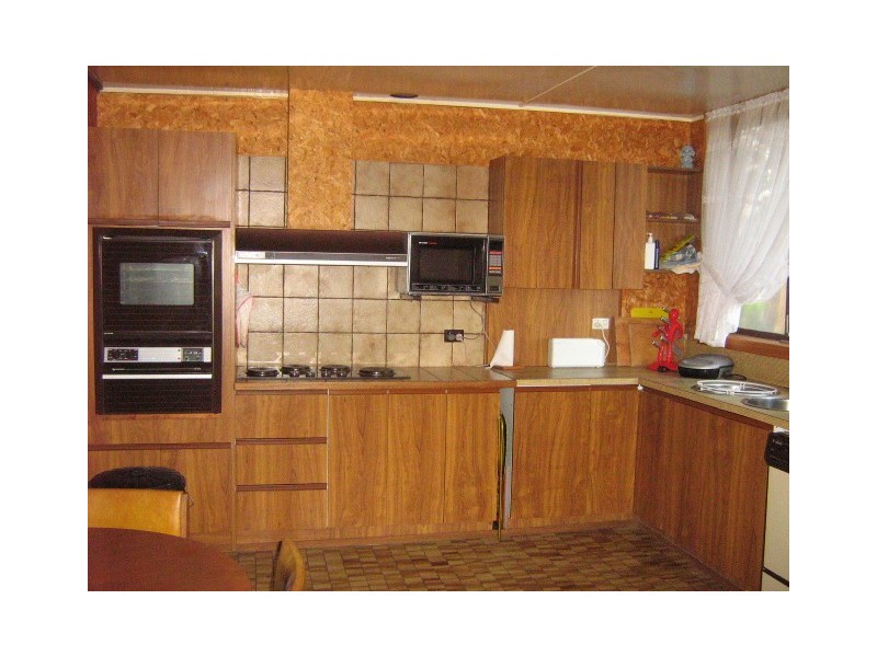 16 Innes Street, Strahan TAS 7468