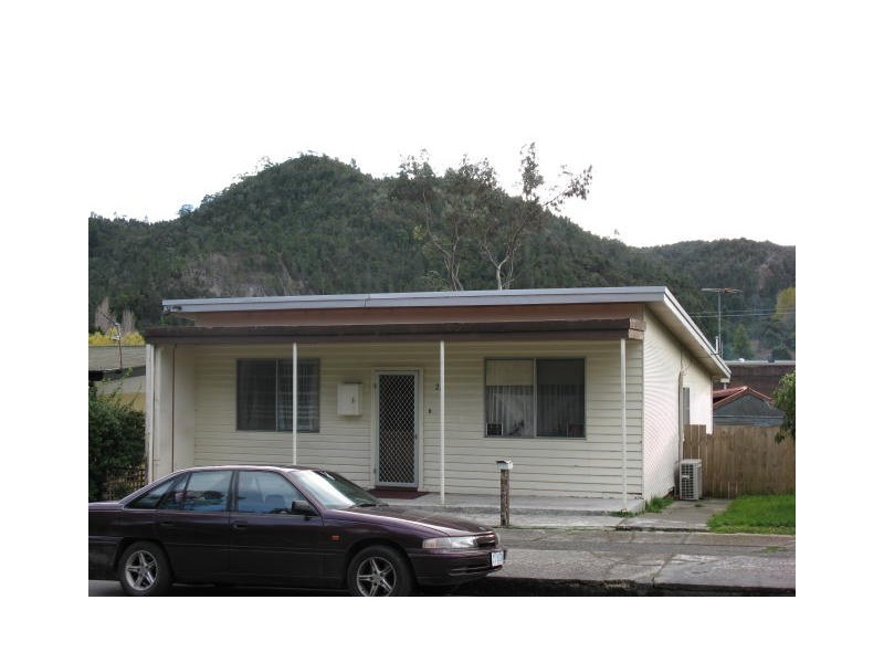 28 McNamara Street, Queenstown TAS 7467
