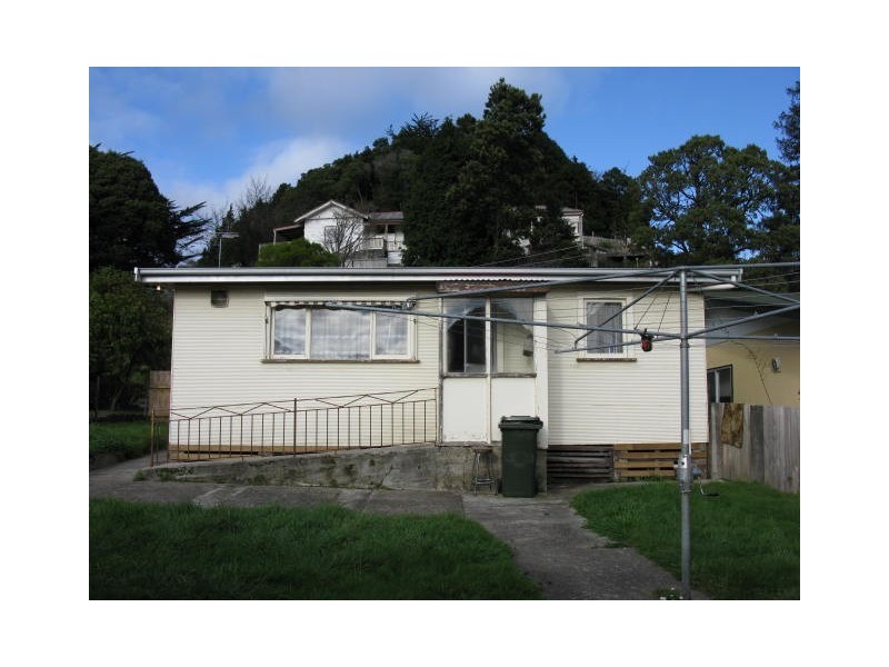 28 McNamara Street, Queenstown TAS 7467